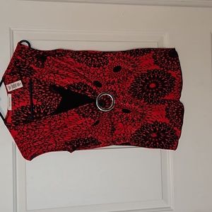 Red,black stretch sleeves  top